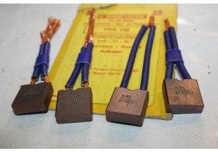 CHARBONS PSX 128 POUR DEMARREUR PARIS RHONE...POUR PEUGEOT 204 304 ...