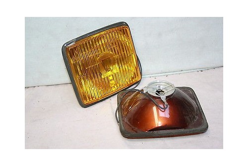 2 OPTIQUES DE FEUX ADDITIONNELS AB AUTEROCHE...AUSTIN MINI COOPER L...