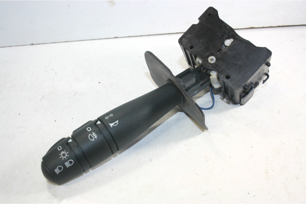 COMMODO D'ECLAIRAGE/CLIGNOTANT/KLAXON DAV...RENAULT MEGANE SCENIC ...