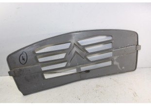 CACHE CALANDRE EN PLASTIQUE...POUR CITROEN 2CV 4/6 - Tracauto1950