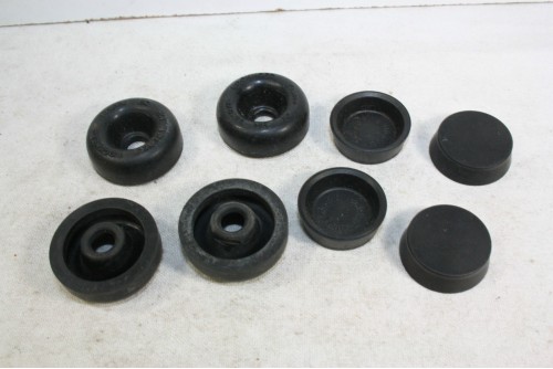 NECESSAIRE DE REPARATION DE CYLINDRE DE ROUE AV 553089..RENAULT R3 ...