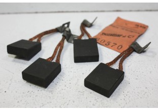 CHARBONS UX 60570 POUR DYNAMOS DUCELLIER...PEUGEOT INDENOR 6 CYL - ...