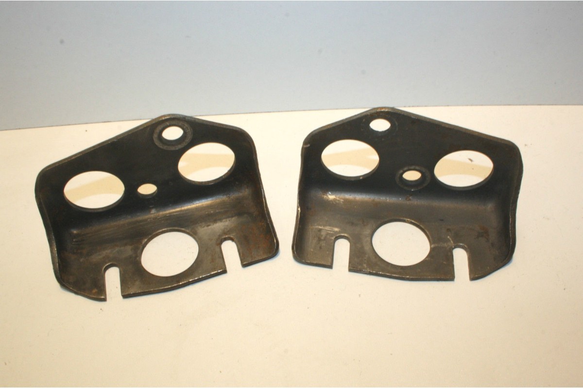 PAIRE DE SUPPORTS MOTEUR AVANTS D/G...CITROEN 2CV 3CV - Tracauto1950